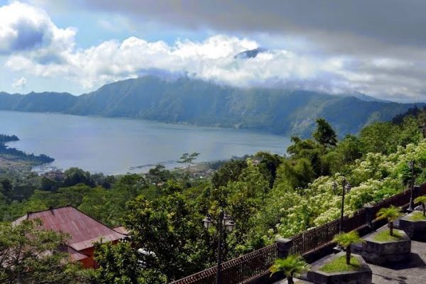 Pemandangan-Alam-Di-Desa-Batur-Kintamani-Bali